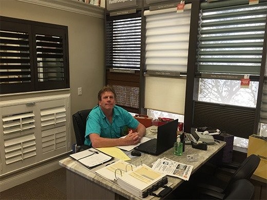 Hunter Douglas Dealer Image